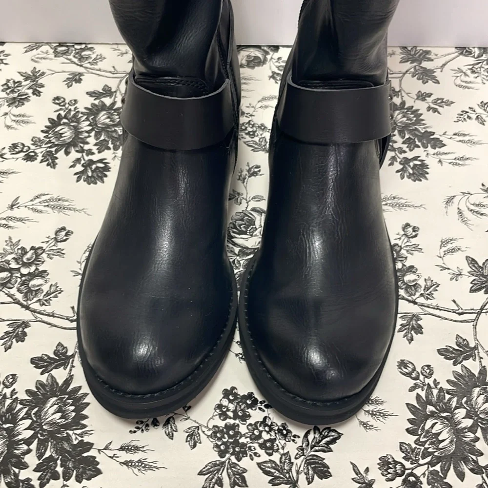 Very Volatile Meridee Nevada Black Boots New